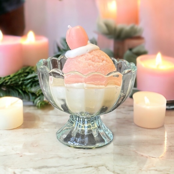 ⚠️SALE Candle // Handmade Pink Ice Cream Candle SEND OFFERS - Picture 2 of 5
